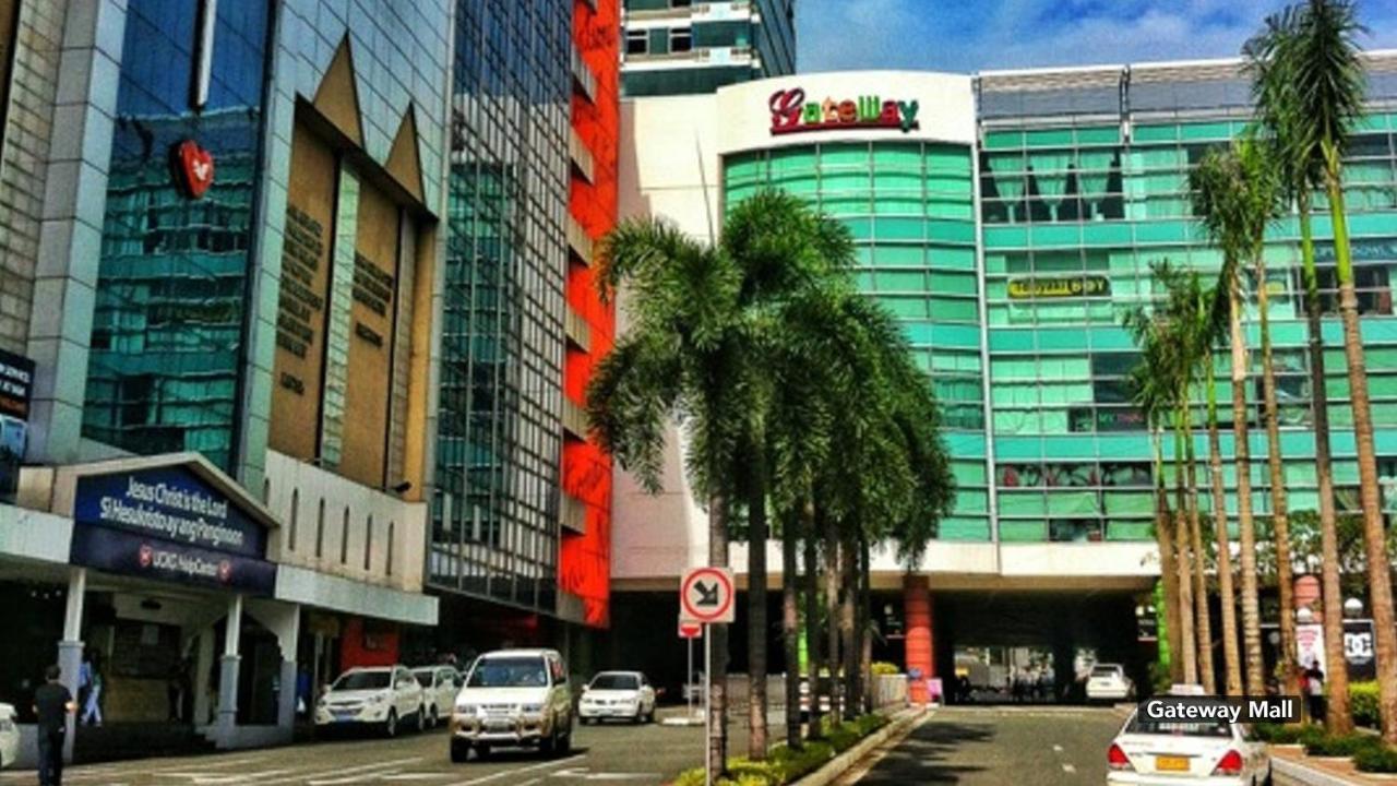 Zen Rooms Camelot Hotel Qc Quezon City Εξωτερικό φωτογραφία
