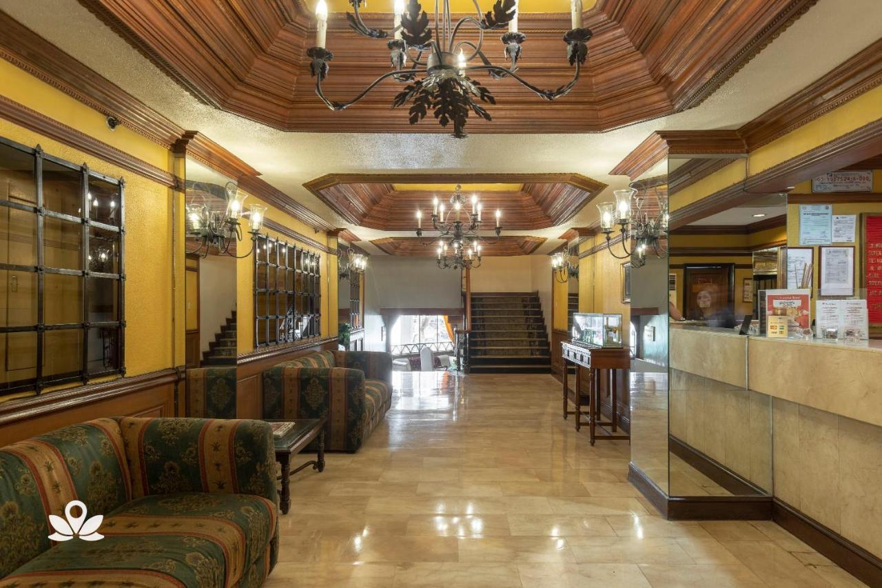 Zen Rooms Camelot Hotel Qc Quezon City Εξωτερικό φωτογραφία